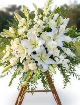 White Standing Spray