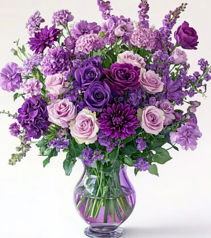 Elegance in Bloom - Gallery Image Elegance in Bloom